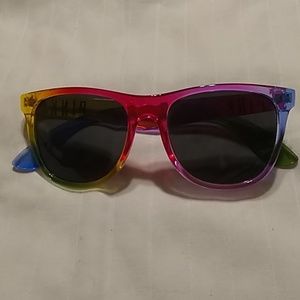 Pink by Victoria's Secret sunglasses